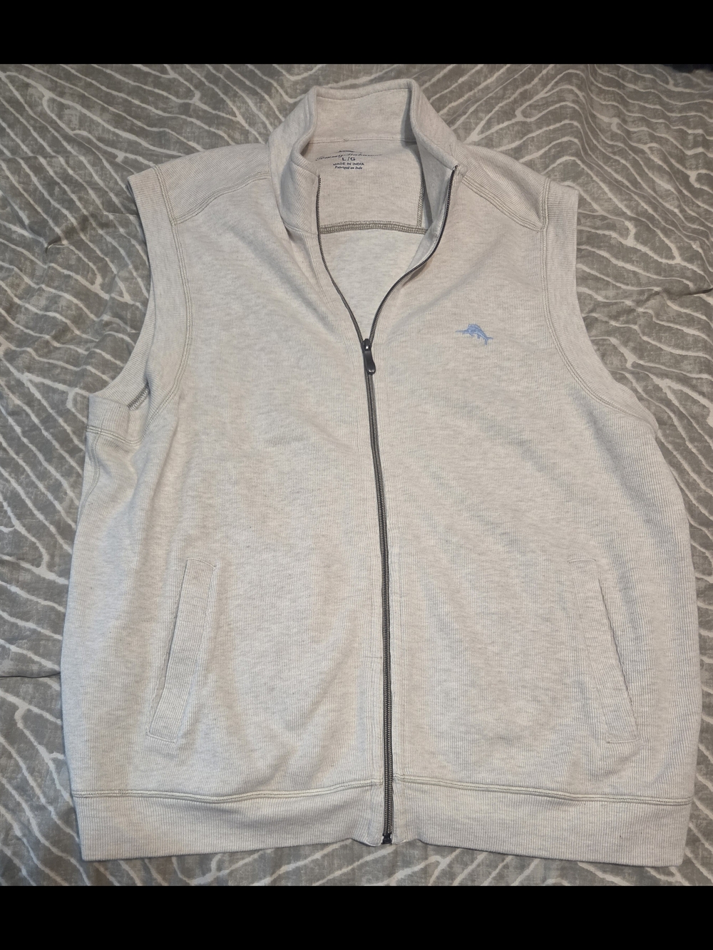 Tommy Bahama Men's Full Zip Sweater Vest Size Large L Abalone Gray Marlin Logo